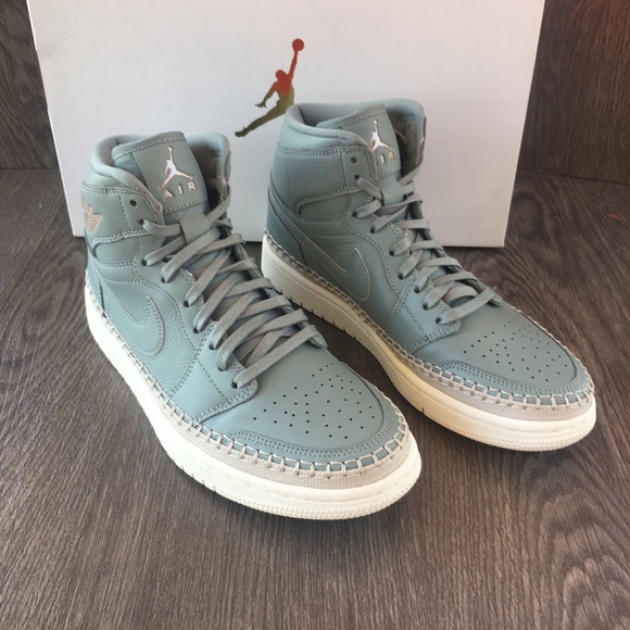 Nike Air Jordan Women's 1 Retro High Premium - Picture 4 of 8